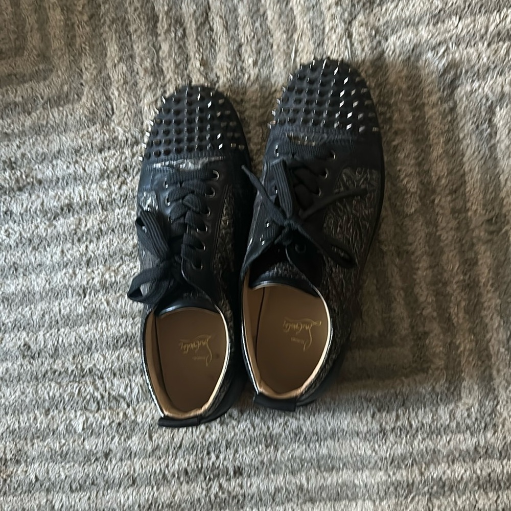 Christian Louboutin low top sneaker
